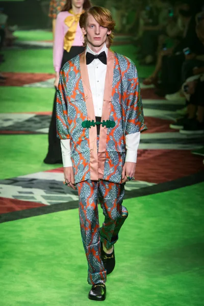 Look 21